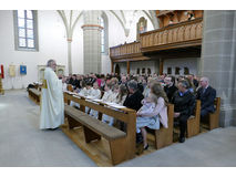 Feier der 1. Heiligen Kommunion in Sankt Crescentius (Foto: Karl-Franz Thiede)